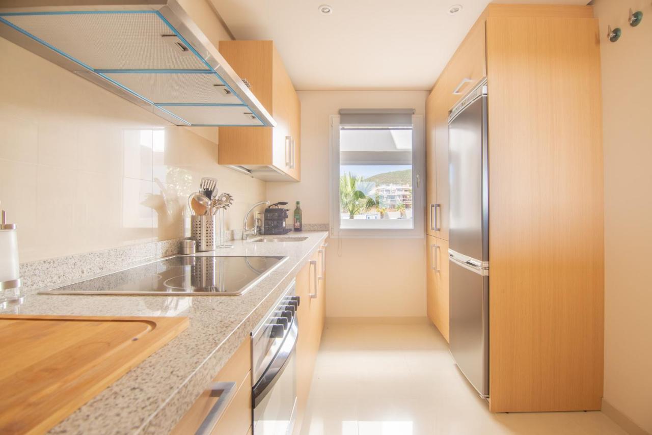 2237-Modern Apt With Private Beach Estepona Exteriör bild