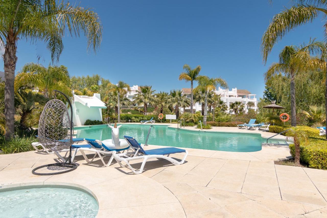 2237-Modern Apt With Private Beach Estepona Exteriör bild