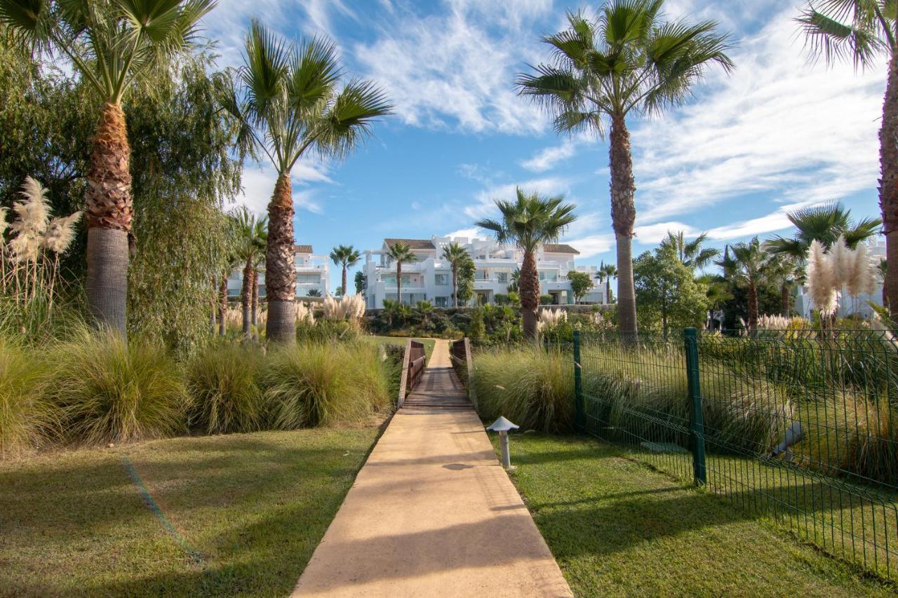 2237-Modern Apt With Private Beach Estepona Exteriör bild