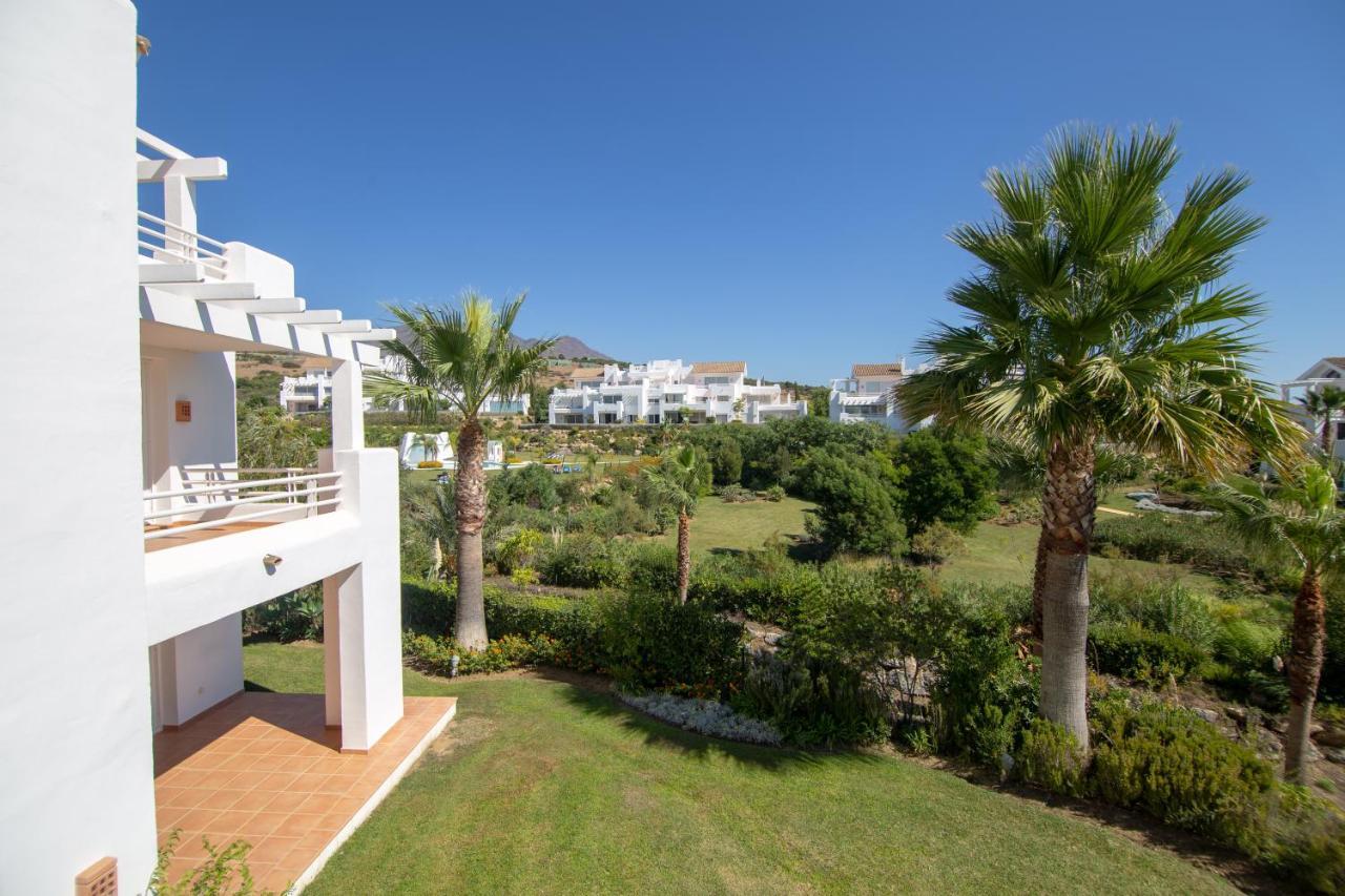 2237-Modern Apt With Private Beach Estepona Exteriör bild